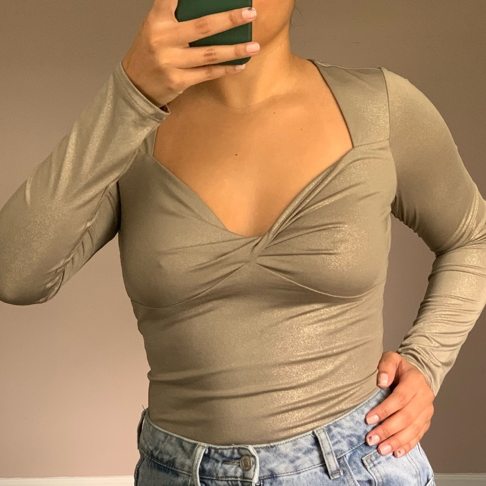 Express Gold Long Sleeve Bodysuit Size M